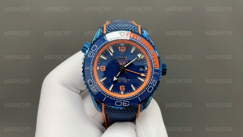 Dong-Ho-Omega-Seamaster-Planet-Ocean-Replica-11-Mau-Xanh-Blue-Day-Cao-Su-Nha-May-VS-45-1.jpg