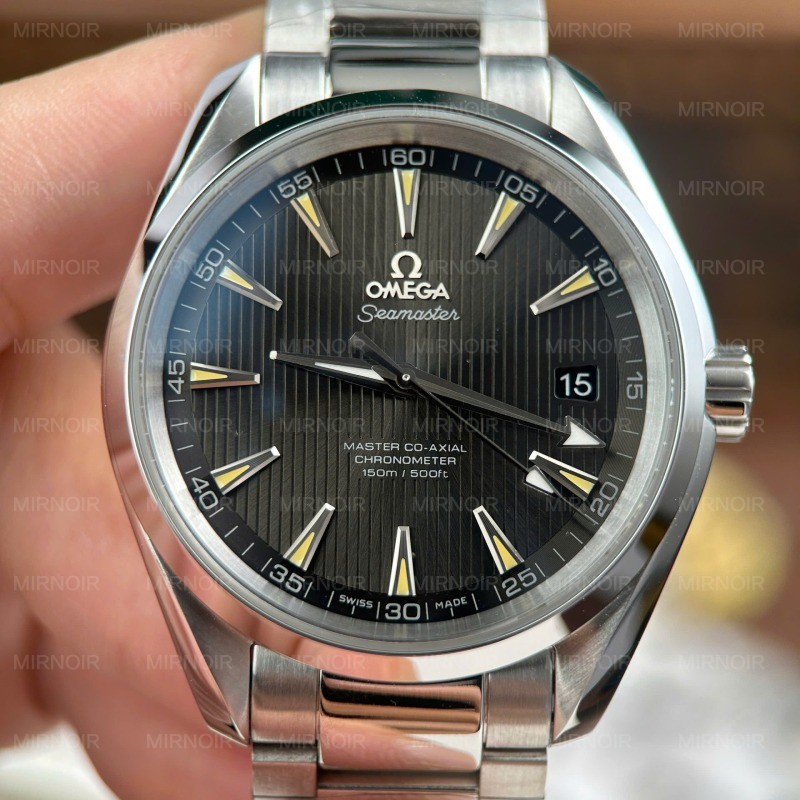 Dong-Ho-Omega-Seamaster-Aqua-Terra-150M-Rep-11-Mat-Xanh-La-Cay-Coc-So-Vang-Nha-May-VS-41mm-9.jpg