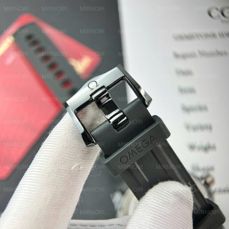 Dong-Ho-Omega-Seamaster-300M-Rep-Cao-Cap-Mau-Den-May-Co-Thuy-Sy-Nha-May-VS-42mm-2-1024x1024.jpg