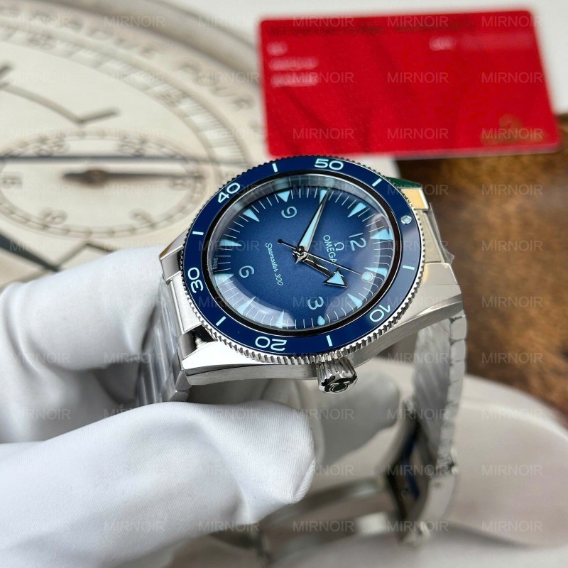 Dong-Ho-Omega-Replica-Cao-Cap-Seamaster-300-Heritage-Mat-Xanh-Xuong-VS-41mm-2.jpg
