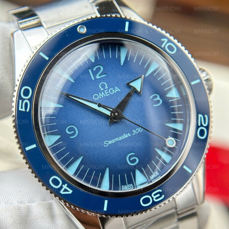 Dong-Ho-Omega-Replica-Cao-Cap-Seamaster-300-Heritage-Mat-Xanh-Xuong-VS-41mm-4.jpg