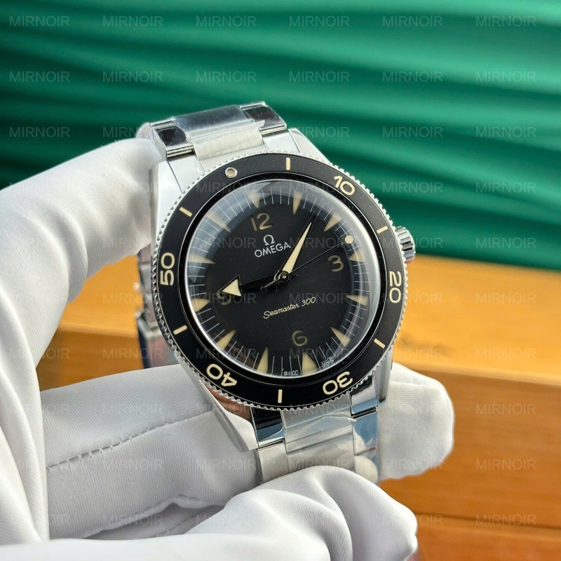Dong-Ho-Omega-Seamaster-300-Heritage-Replica-1-1-Mat-Den-Day-Kim-Loai-Xuong-VS-41mm-3.jpg