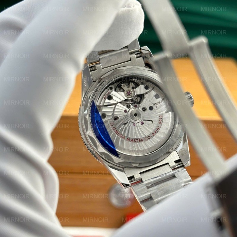 Dong-Ho-Omega-Seamaster-300-Heritage-Replica-1-1-Mat-Den-Day-Kim-Loai-Xuong-VS-41mm-8-1024x1024.jpg