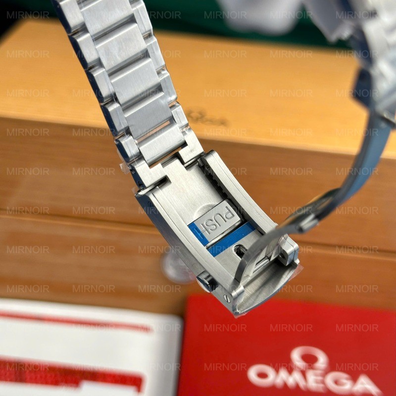 Dong-Ho-Omega-Seamaster-300-Heritage-Replica-1-1-Mat-Den-Day-Kim-Loai-Xuong-VS-41mm-9.jpg