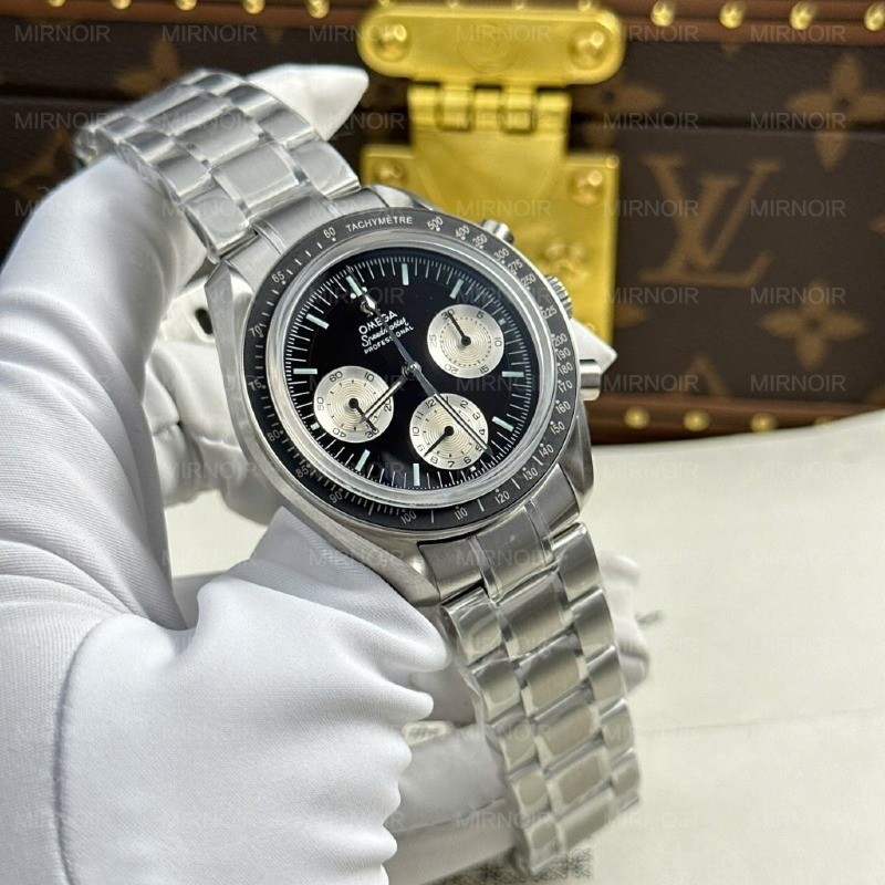 Dong-Ho-Omega-Speedmaster-Moonwatch-Chronograph-Mat-Den-Day-Kim-Loai-Replica-Cao-Cap-Xuong-OM-42mm-2-1024x1024.jpg