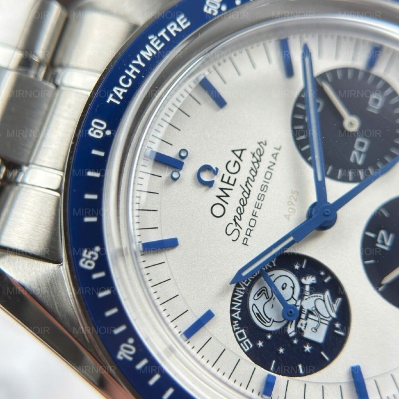 Dong-Ho-Omega-Speedmaster-Silver-Snoopy-50th-Anniversary-Che-Tac-Khoa-Moi-42mm-10-1024x1024.jpg