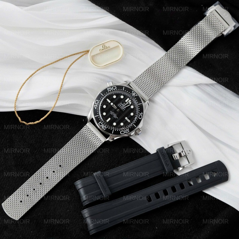 Dong-Ho-Omega-Seamaster-Diver-300M-Co-Axial-Master-Chronometer-Rep-11-Xuong-VS-42mm-4.jpg