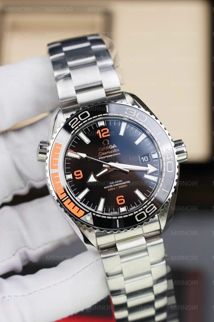 Dong-Ho-Omega-Seamaster-Planet-Ocean-Replica-11-Day-Kim-Loai-43-5-683x1024.jpg