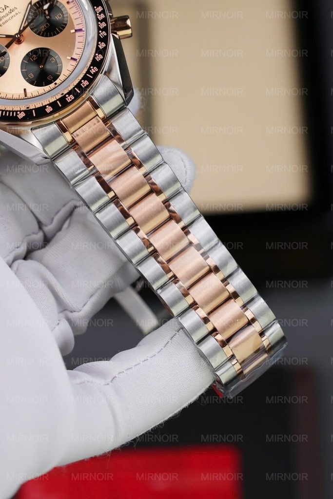 Dong-Ho-Omega-SpeedMaster-Che-Tac-MoonWatch-Demi-Vang-Hong-42mm-8-683x1024.jpg