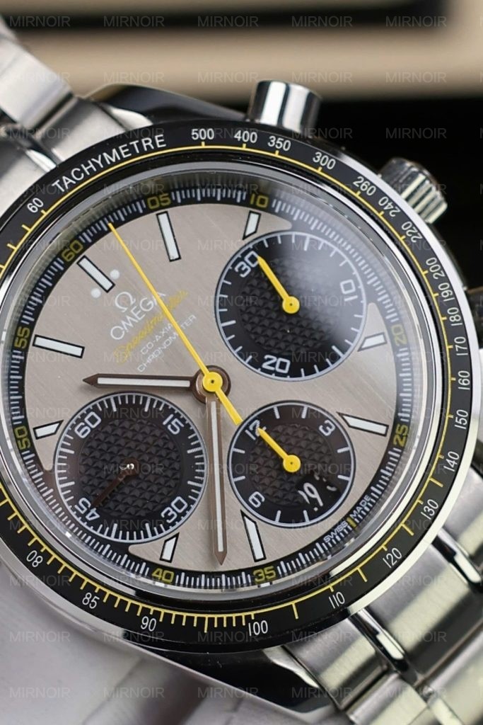 Dong-Ho-Omega-Speedmaster-Replica-Cao-Cap-Racing-Chronograph-Mat-Xam-40mm-5-683x1024.jpg