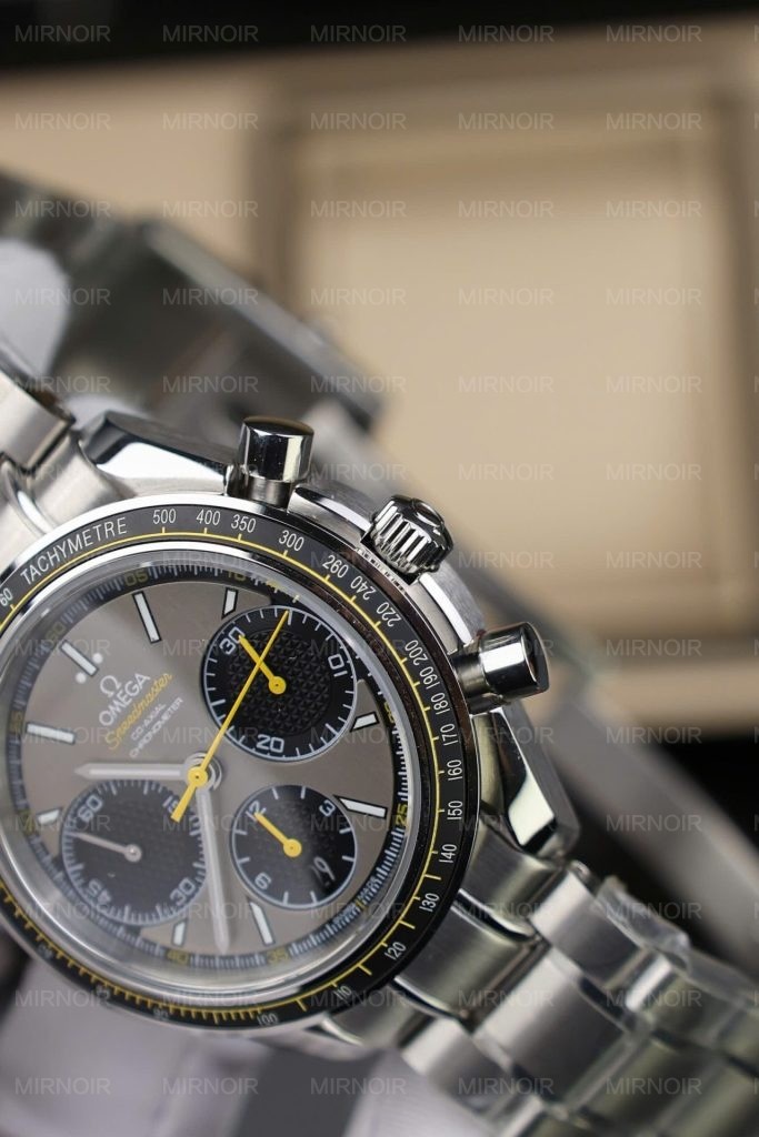 Dong-Ho-Omega-Speedmaster-Replica-Cao-Cap-Racing-Chronograph-Mat-Xam-40mm-7-683x1024.jpg