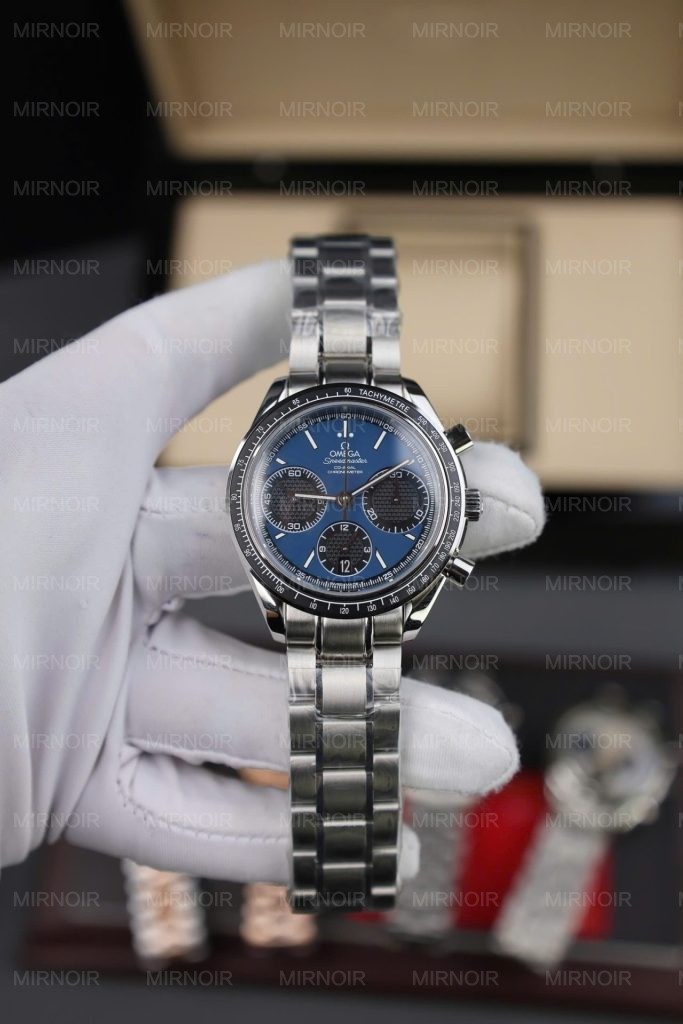 Dong-Ho-Omega-Speedmaster-Racing-Chronograph-Replica-Cao-Cap-Mat-Xanh-Duong-40mm-4-683x1024.jpg