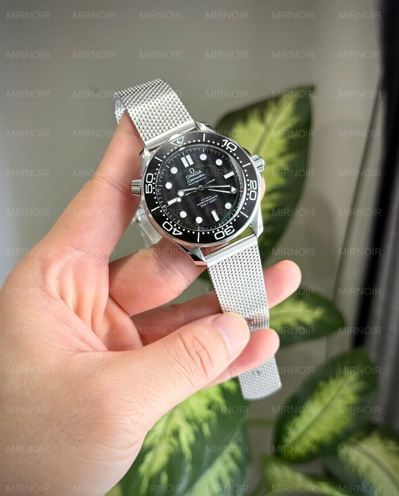 Dong-Ho-Omega-Seamaster-Diver-300M-Replica-11-VFS-42mm-2.jpg