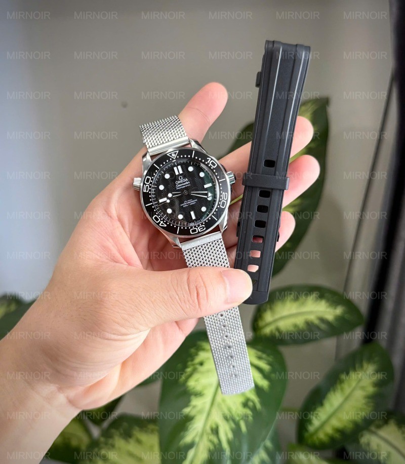 Dong-Ho-Omega-Seamaster-Diver-300M-Replica-11-VFS-42mm-5.jpg