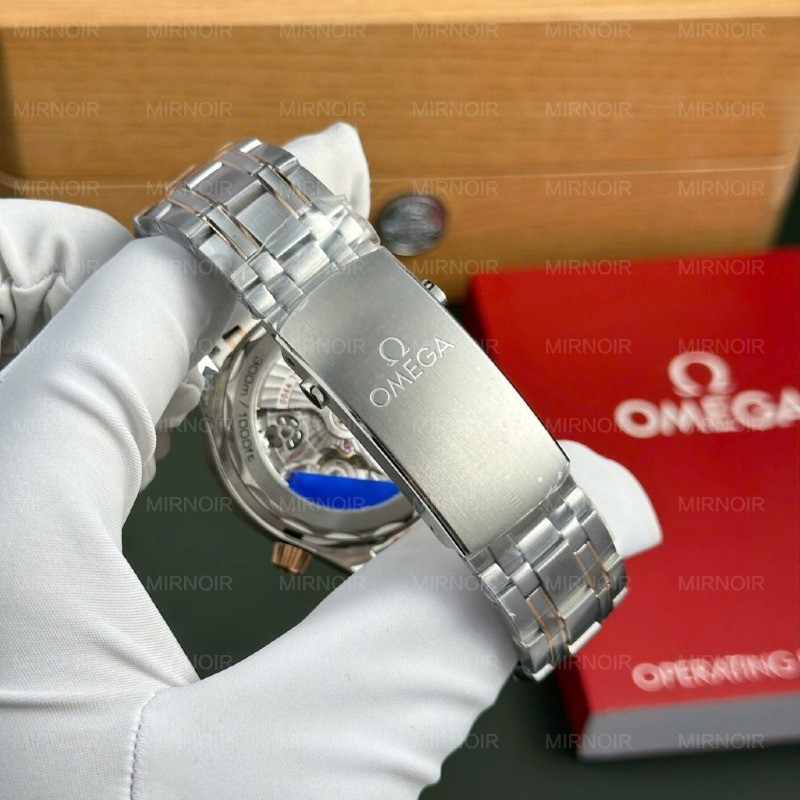 Dong-Ho-Omega-Rep-11-Seamaster-Diver-300M-Chronograph-Demi-Vang-Hong-Mat-Den-N1-44mm-2.jpg