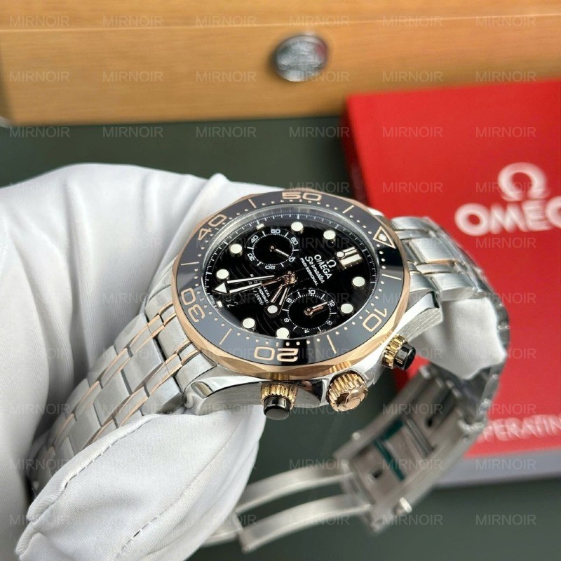 Dong-Ho-Omega-Rep-11-Seamaster-Diver-300M-Chronograph-Demi-Vang-Hong-Mat-Den-N1-44mm-7.jpg