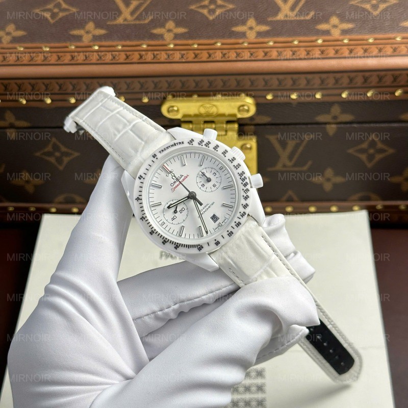 Dong-Ho-Omega-Speedmaster-White-Side-of-The-Moon-Che-Tac-Gom-Trang-N1-44mm-2.jpg