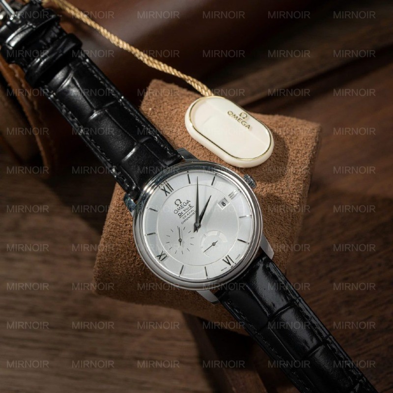 Dong-Ho-Omega-De-Ville-Prestige-Power-Reserve-Replica-11-Mat-Trang-Day-Da-39-2-1024x1024.jpg
