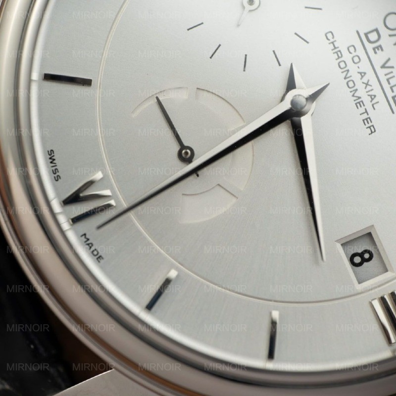 Dong-Ho-Omega-De-Ville-Prestige-Power-Reserve-Replica-11-Mat-Trang-Day-Da-39-5-1024x1024.jpg