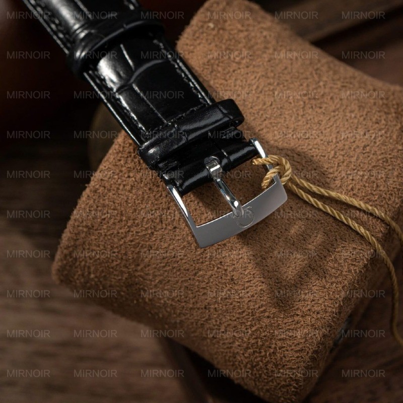Dong-Ho-Omega-De-Ville-Prestige-Power-Reserve-Replica-11-Mat-Trang-Day-Da-39-6-1024x1024.jpg