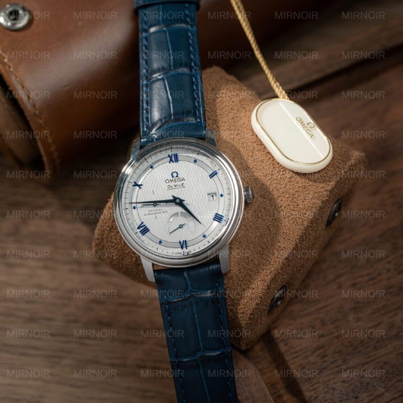 Dong-Ho-Omega-De-Ville-Prestige-Power-Reserve-Rep-1-1-Cao-Cap-Day-Da-Mau-Xanh-39-3-1024x1024.jpg