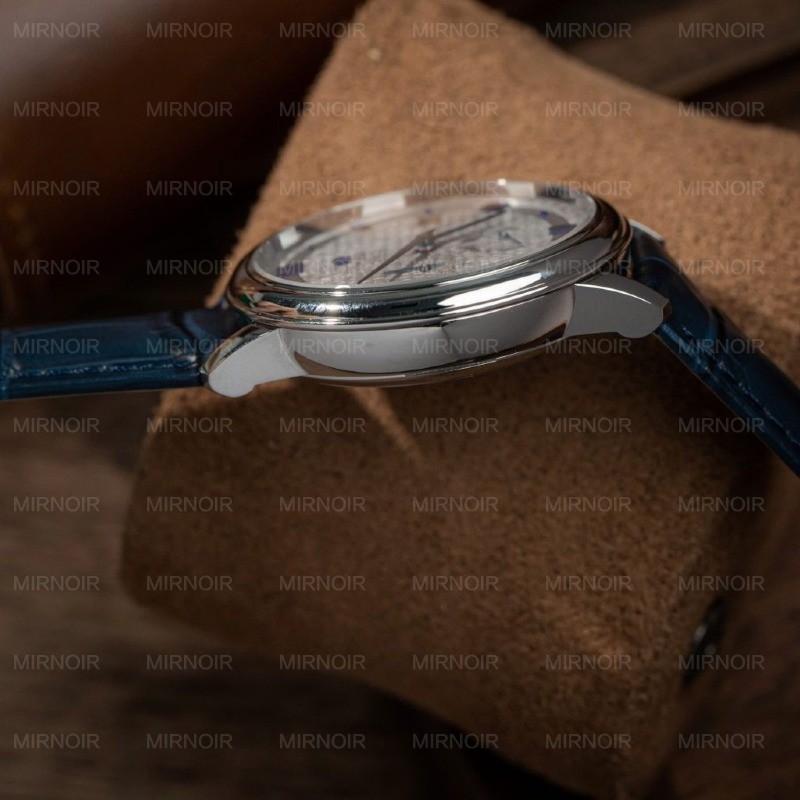 Dong-Ho-Omega-De-Ville-Prestige-Power-Reserve-Rep-1-1-Cao-Cap-Day-Da-Mau-Xanh-39-8-1024x1024.jpg