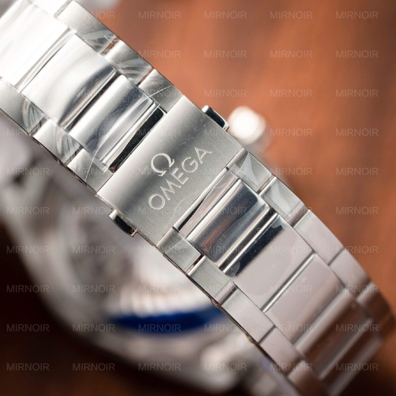 Dong-Ho-Replica-11-Omega-Seamaster-Aqua-Terra-Mat-Den-Nha-May-VS-41mm-11-1024x1024.jpg