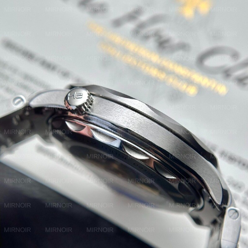 Dong-Ho-Omega-Seamaster-Profesional-007-Replica-11-Nha-May-VS-5-1024x1024.jpg
