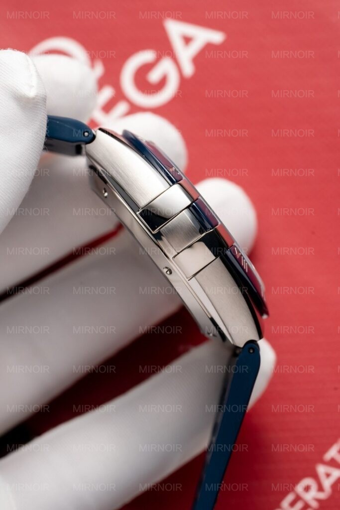 Dong-Ho-Omega-Constellation-Replica-11-Mau-Xanh-Duong-5-683x1024.jpg