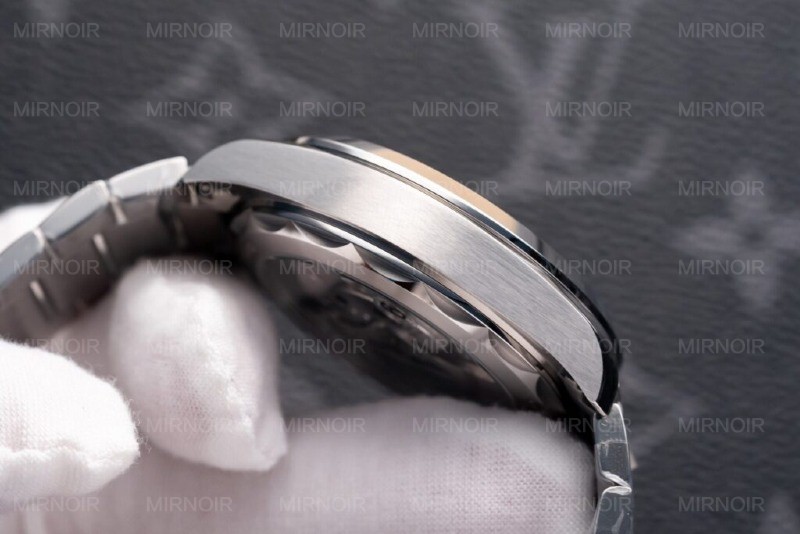 Dong-Ho-Omega-Seamaster-Aqua-Terra-Ban-Do-Replica-11-VSF-43mm-6-1024x683.jpg