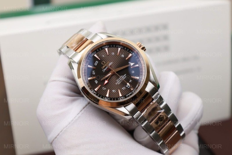 Dong-Ho-Omega-Seamaster-GMT-Replica-11-Mat-Chocolate-VSF-3-1024x683.jpg