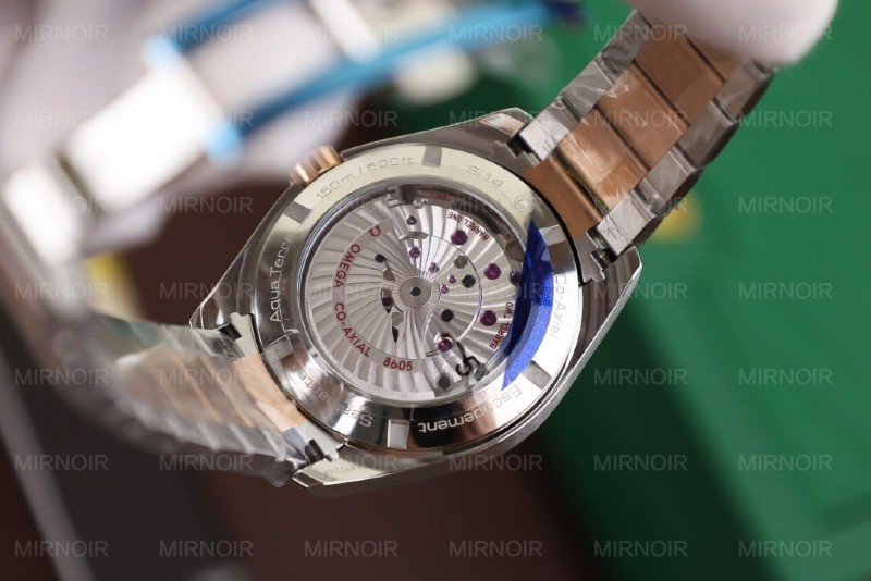 Dong-Ho-Omega-Seamaster-GMT-Replica-11-Mat-Chocolate-VSF-4-1024x683.jpg