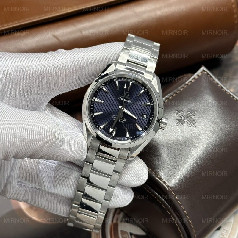 Dong-Ho-Omega-Seamaster-Replica-11-Mat-Xanh-Soc-VSF-3-1024x1024.jpg