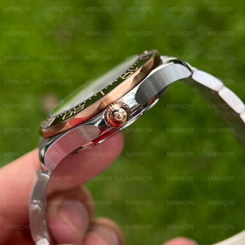 Dong-Ho-Omega-Seamaster-Replica-11-Demi-Rose-Nam-42mm-7-1024x1024.jpg