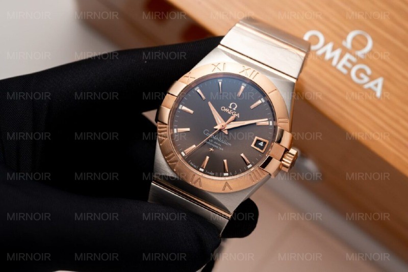 Dong-Ho-Omega-Constellation-Mat-Nau-Rep-11-May-Thuy-Sy-VS-Factory-38mm-3-1024x683.jpg