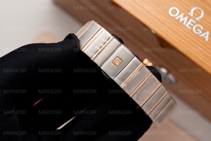 Dong-Ho-Omega-Constellation-Mat-Nau-Rep-11-May-Thuy-Sy-VS-Factory-38mm-8-1024x683.jpg
