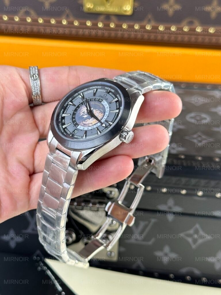 Dong-Ho-Omega-Seamaster-Aqua-Terra-Replica-Cao-Cap-Nhat-43mm-4-768x1024.jpg