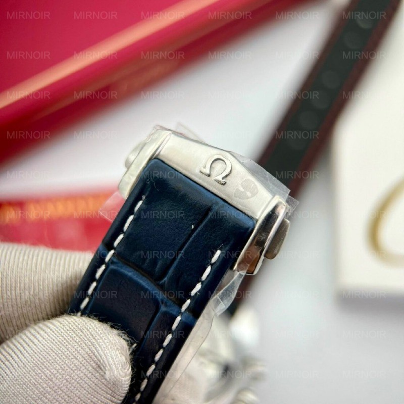 Dong-Ho-Omega-Replica-11-Speedmaster-Co-Axial-Moonphase-Mau-Xanh-Duong-44mm-1-1024x1024.jpg