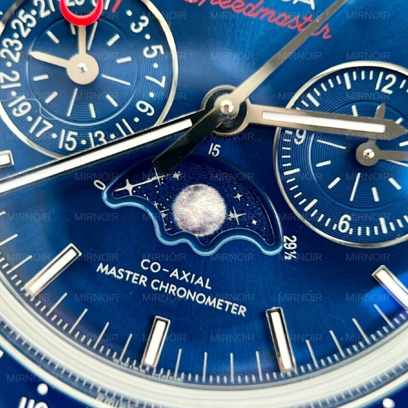 Dong-Ho-Omega-Replica-11-Speedmaster-Co-Axial-Moonphase-Mau-Xanh-Duong-44mm-3-1024x1024.jpg