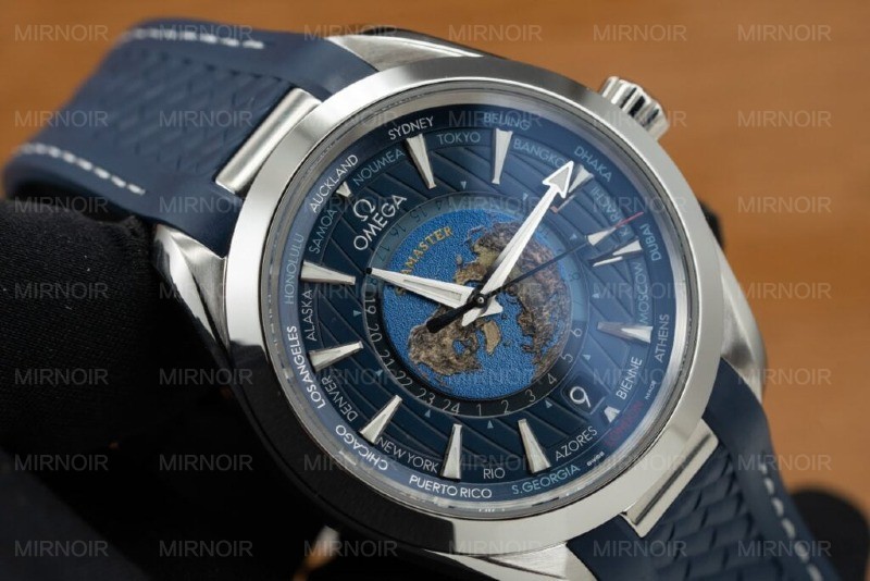 Dong-Ho-Omega-Seamaster-Aqua-Terra-Ban-Do-Day-Cao-Su-5.jpg