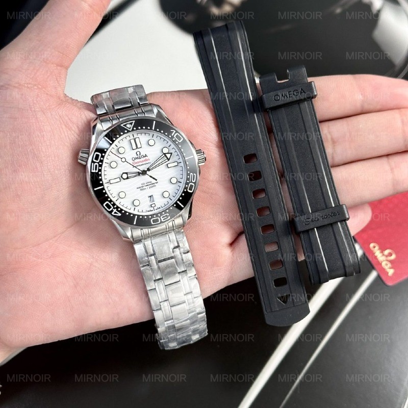 Dong-Ho-Omega-Seamaster-Nam-Rep-11-Cao-Cap-Nhat-Nha-May-VS-42mm-1-1024x1024.jpg