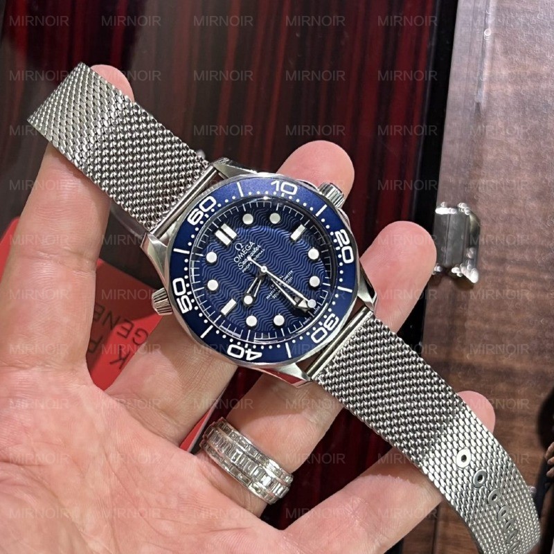 Dong-Ho-Omega-Replica-11-Seamaster-James-Bond-Nha-May-VS-42mm-4-1024x1024.jpg