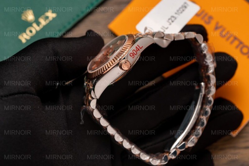 Dong-Ho-Rolex-DateJust-Boc-Vang-Hong-Rep-11-Mat-Ca-Hoi-GMF-31mm-5-1024x682.jpg