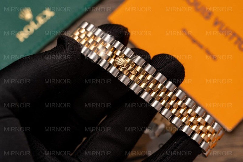 Dong-Ho-Nu-Rolex-DateJust-Replica-11-Boc-Vang-That-18K-GMF-31mm-8-1024x682.jpg