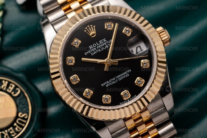 Dong-Ho-Rolex-DateJust-Boc-Vang-Mat-So-Den-Coc-Dinh-Da-31mm-2-1024x682.jpg