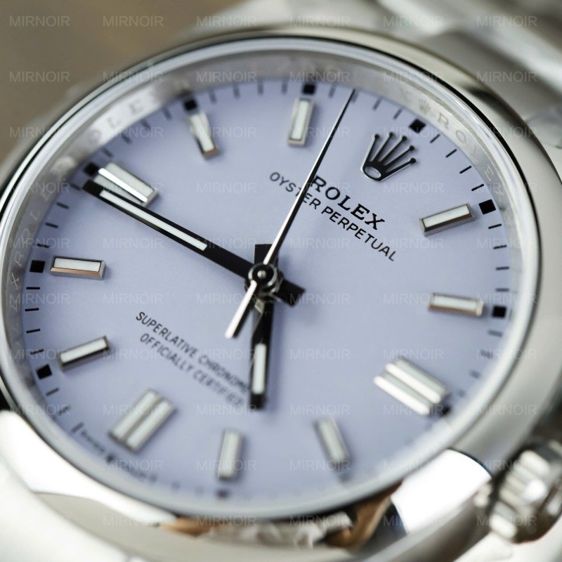 Dong-Ho-Rolex-Oyster-Perpetual-126000-Replica-11-Mat-So-Mau-Hoa-Oai-Huong-Nha-May-VS-36mm-7.jpg