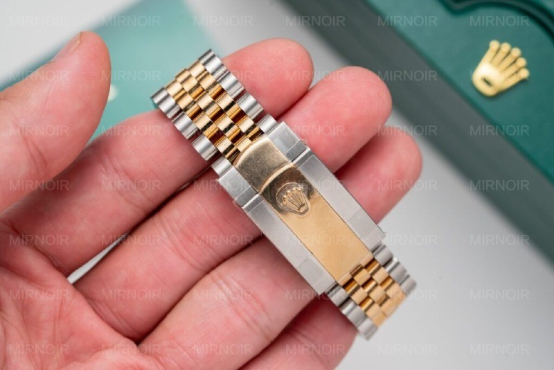 Dong-Ho-Rolex-DateJust-Boc-Vang-Mat-Vang-Champagne-GM-Factory-41mm-3-1024x683.jpg
