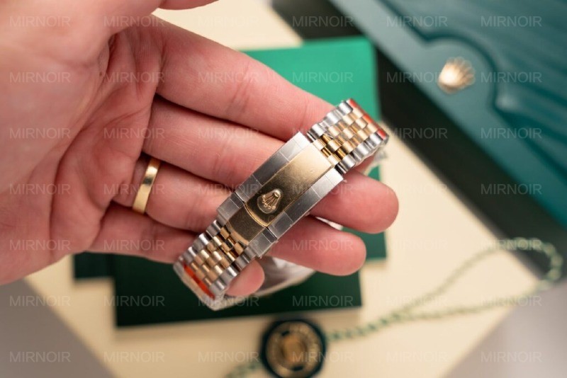 Dong-Ho-Rolex-DateJust-Mat-Xa-Cu-Boc-Vang-That-Nha-May-GM-36mm-3-1024x683.jpg