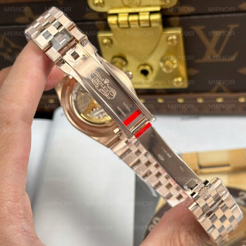 Dong-Ho-Rolex-Land-Dweller-127235-Replica-11-Mat-Trang-May-Co-Tu-Dong-Xuong-36mm-4-1024x1024.jpg