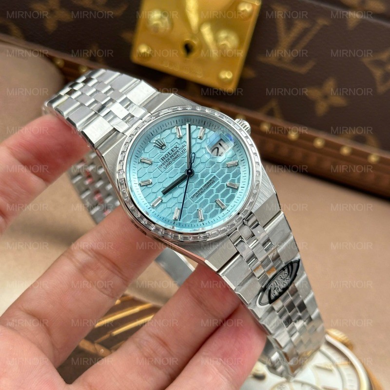 Dong-Ho-Rolex-Land-Dweller-127236-Rep-11-Mat-Xanh-Bang-Hoa-Tiet-To-Ong-Dinh-Da-Baguette-36mm-13.jpg